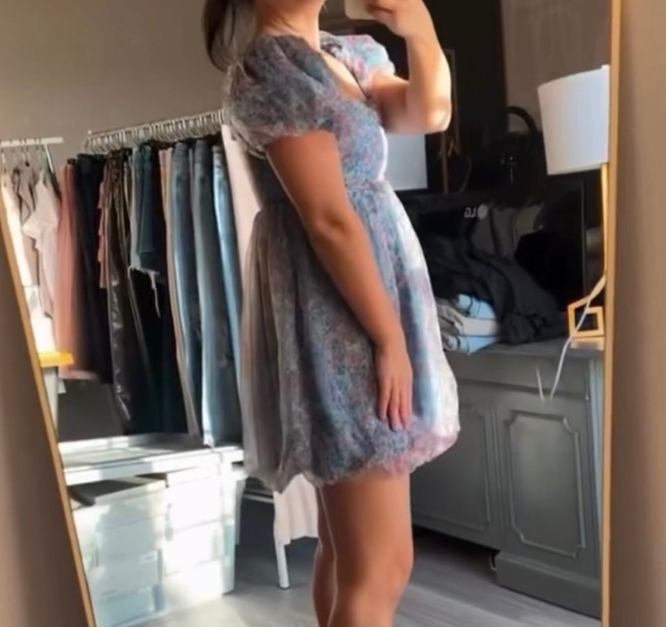 Storia Ditzy Floral Puff Sleeve Dress Women’s Size Small 4-6 Blue