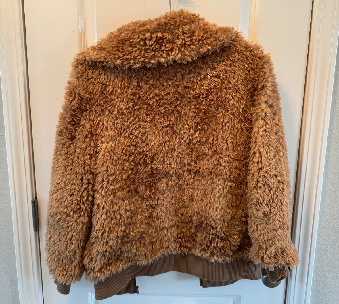 BB Dakota Teddy or Not Jacket Women’s Medium