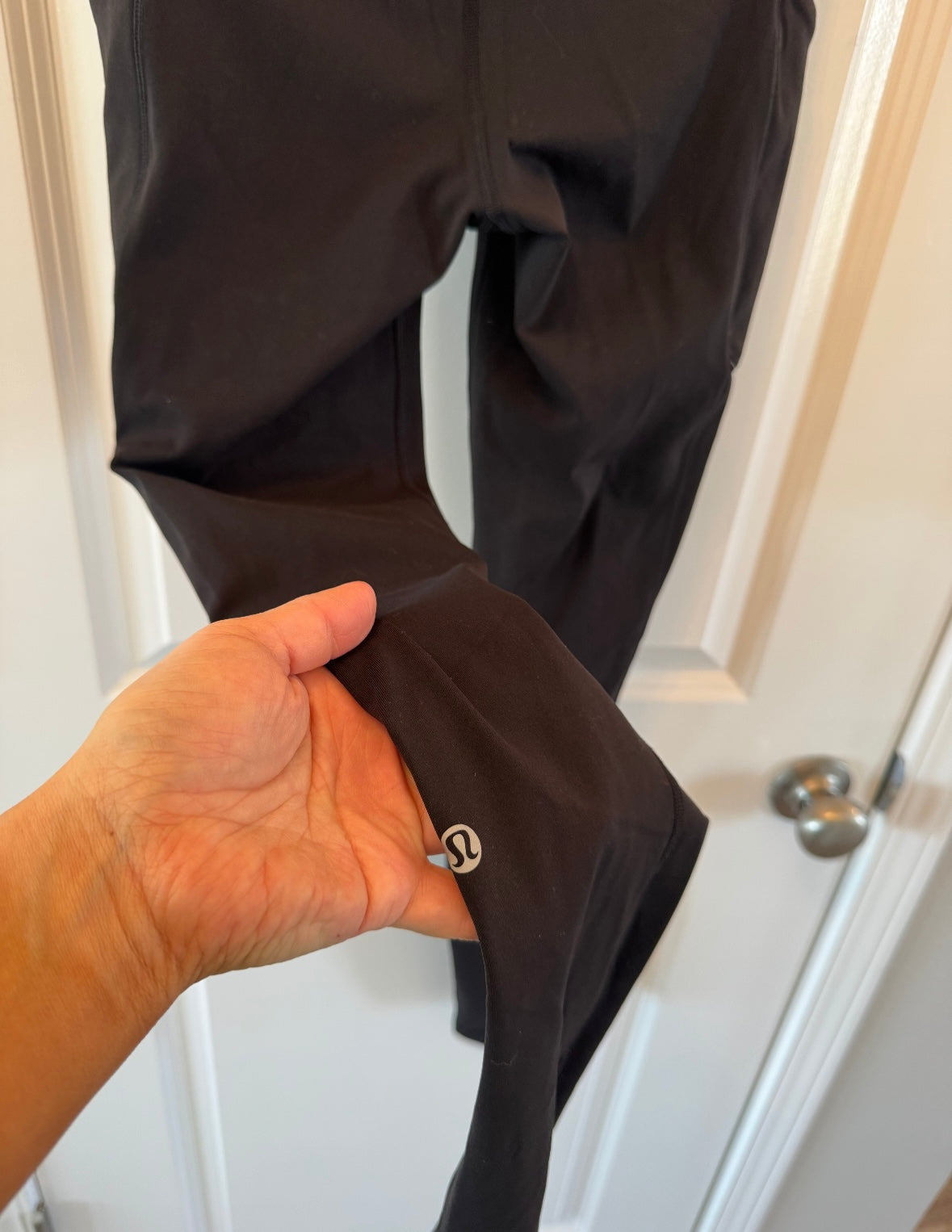 Lululemon Full Length Leggings Women’s Size 4 Black