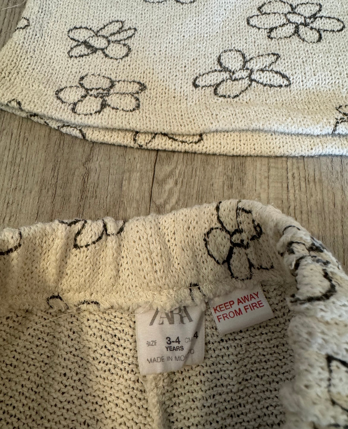 Zara 70s Flower Knit Toddler Girl Matching Set Top Size 4-5 Years Shorts Size 3-4 Years Cream