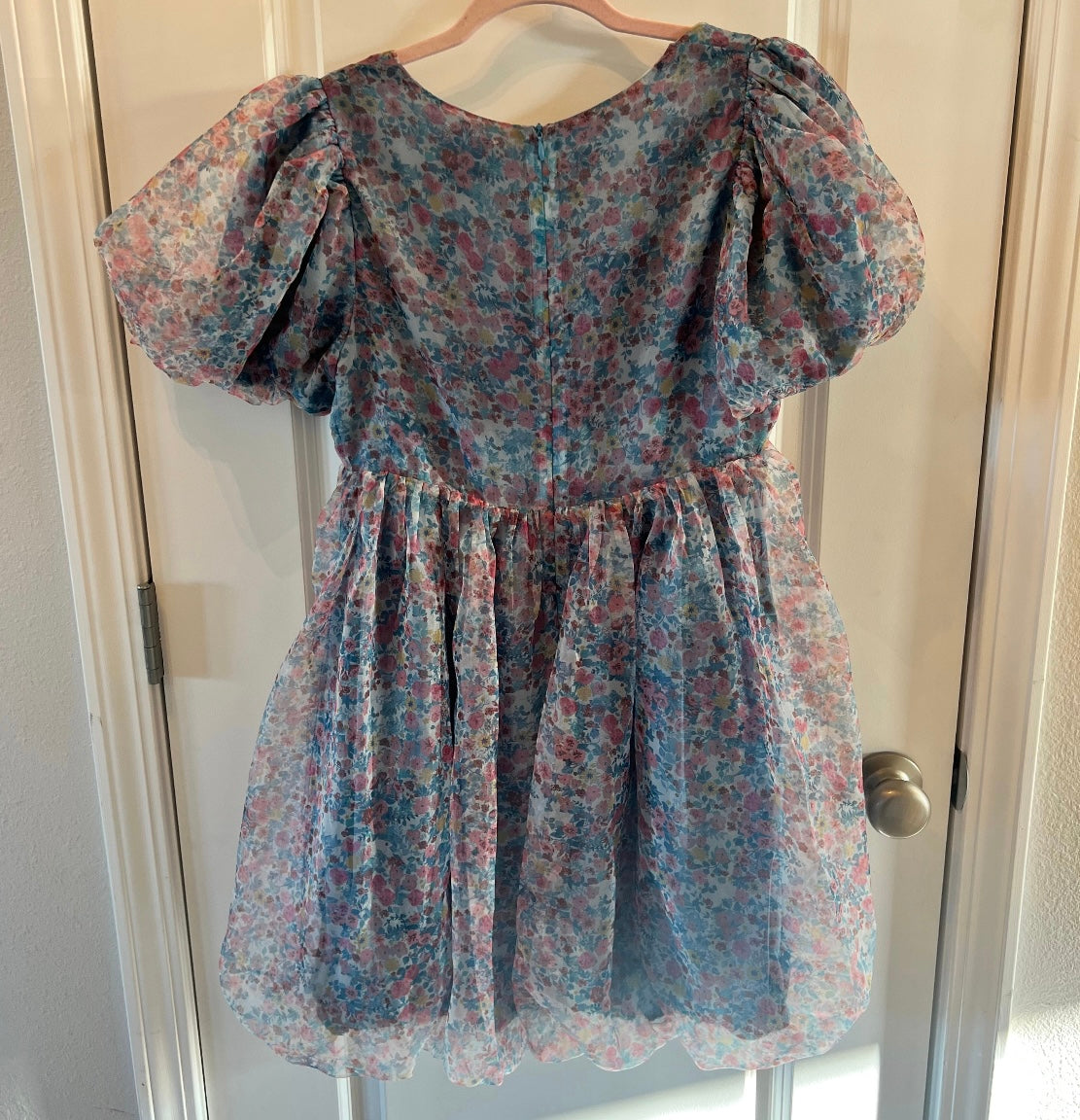 Storia Ditzy Floral Puff Sleeve Dress Women’s Size Medium 8-10 Blue