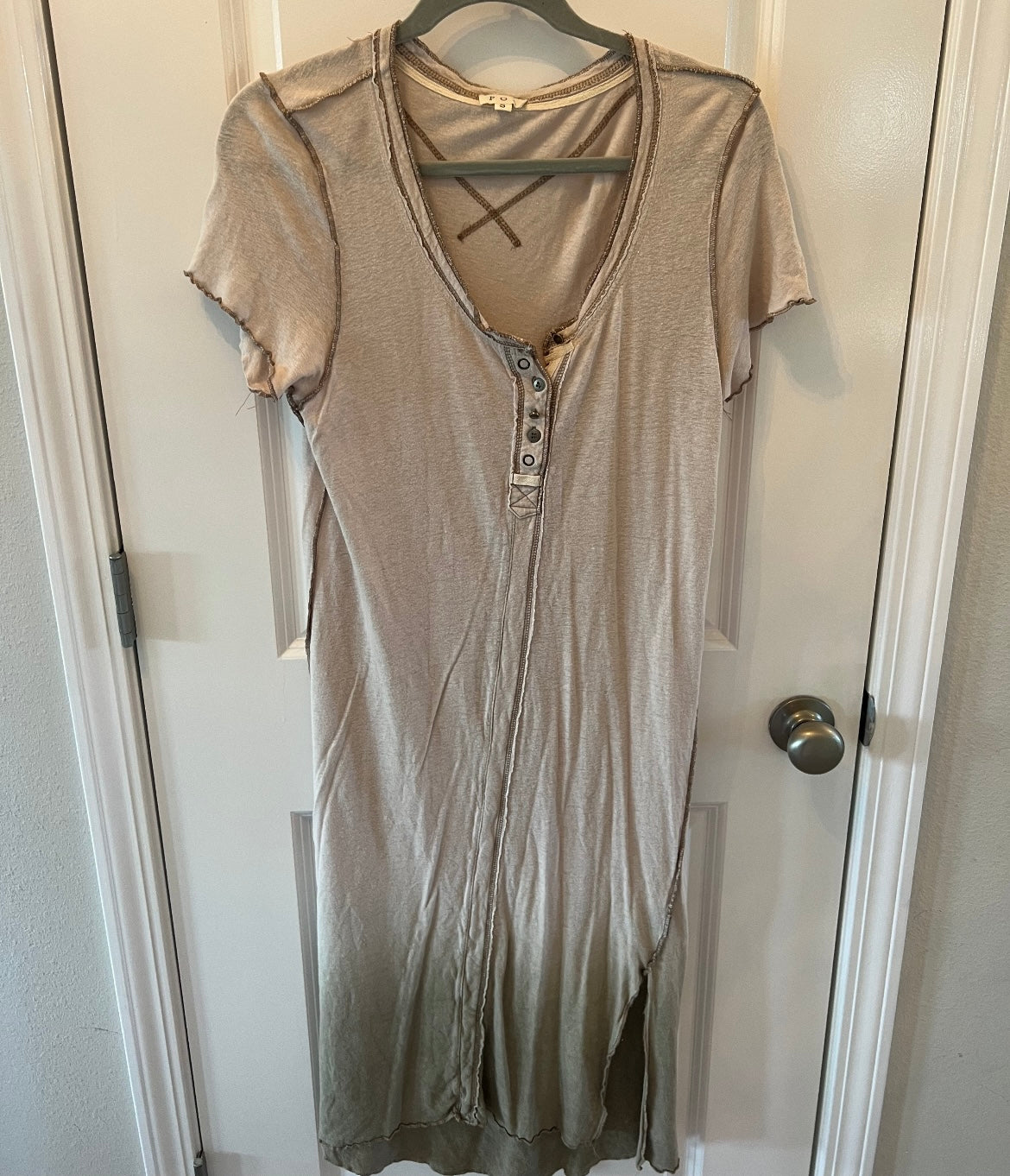 POL Lightweight Knit TShirt Dress Women’s Size Small Mocha
