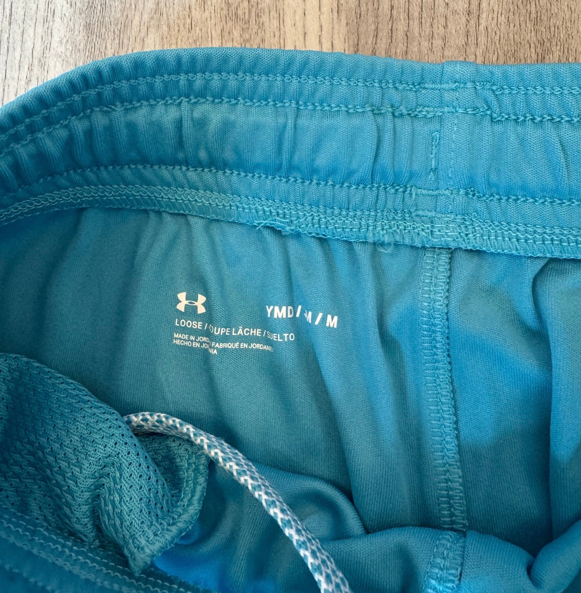 Under Armour Shorts Youth Size Medium Turquoise