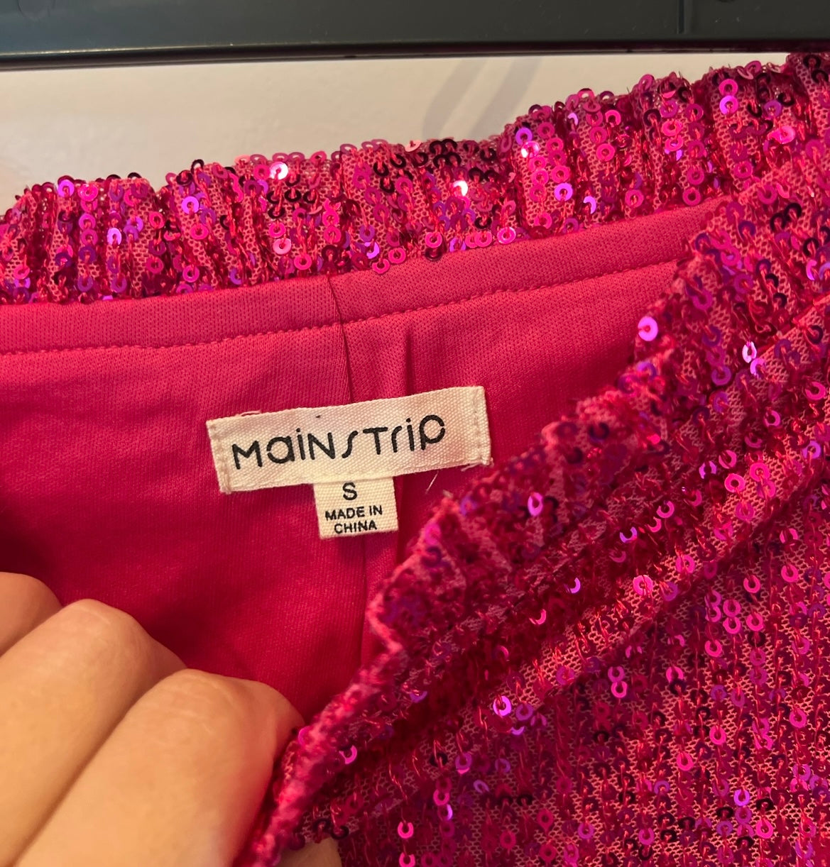 Main Strip Sequin Tiered Ruffle Mini Skirt Women’s Small