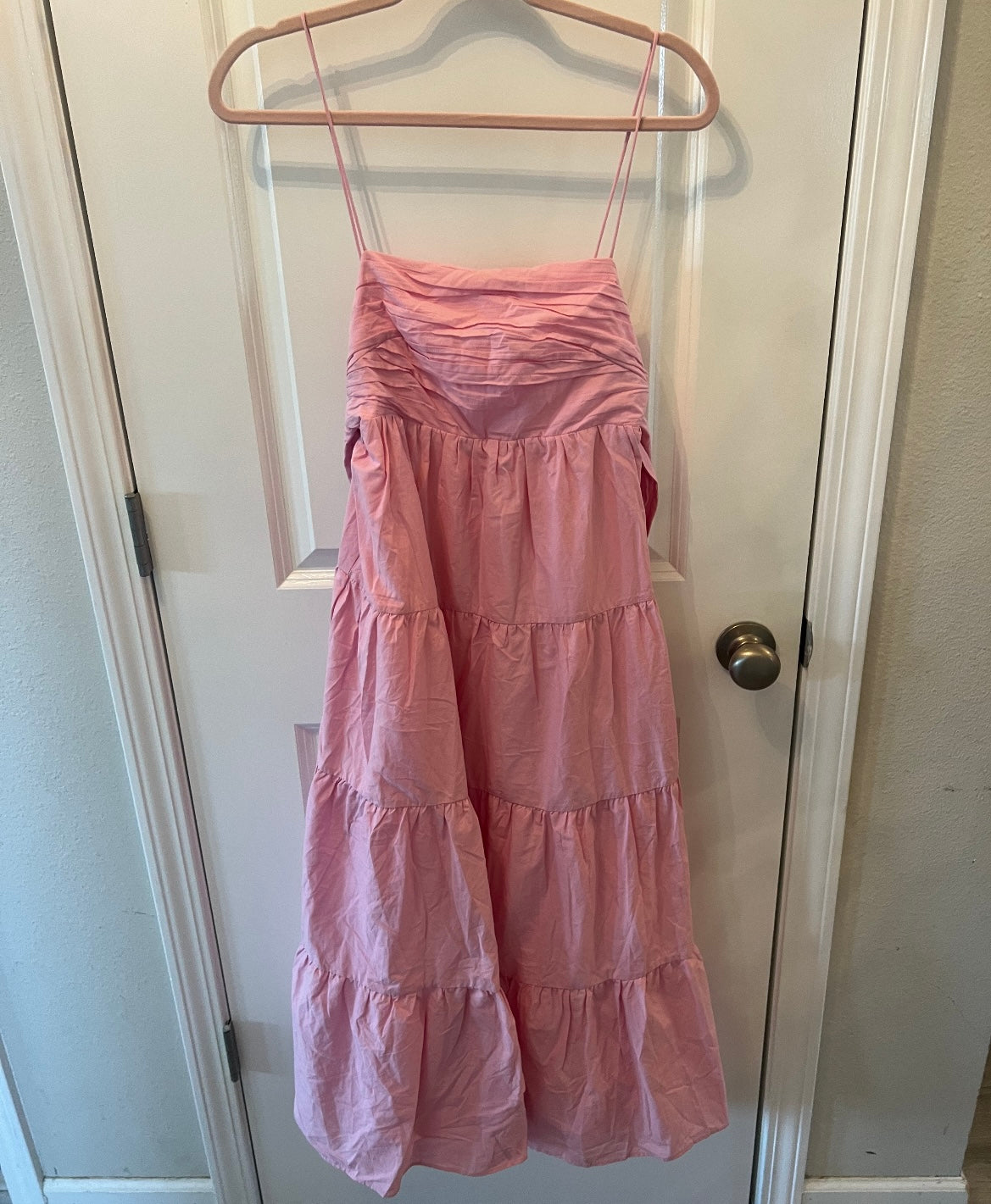 Tiered Midi Dress w Bow Women’s Size Small Pink
