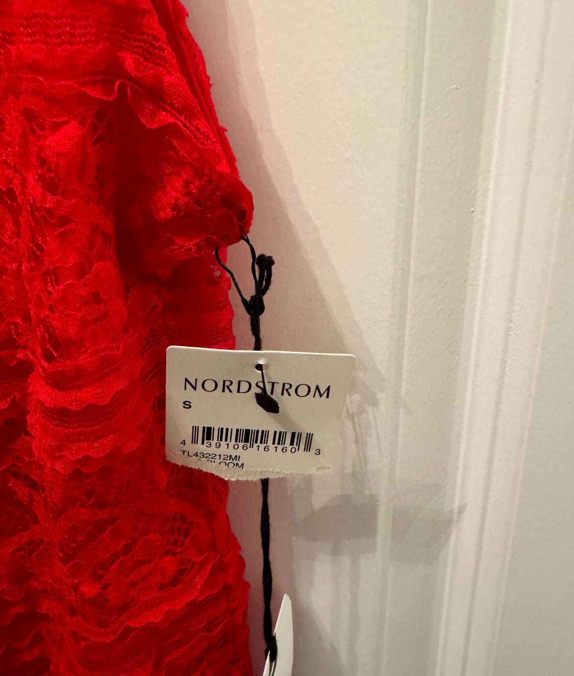 Leith Lace Bodysuit Women’s Size Small Red