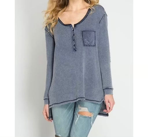 Stone Washed Waffle Knit Long Sleeve Henley Women’s Size Large Navy