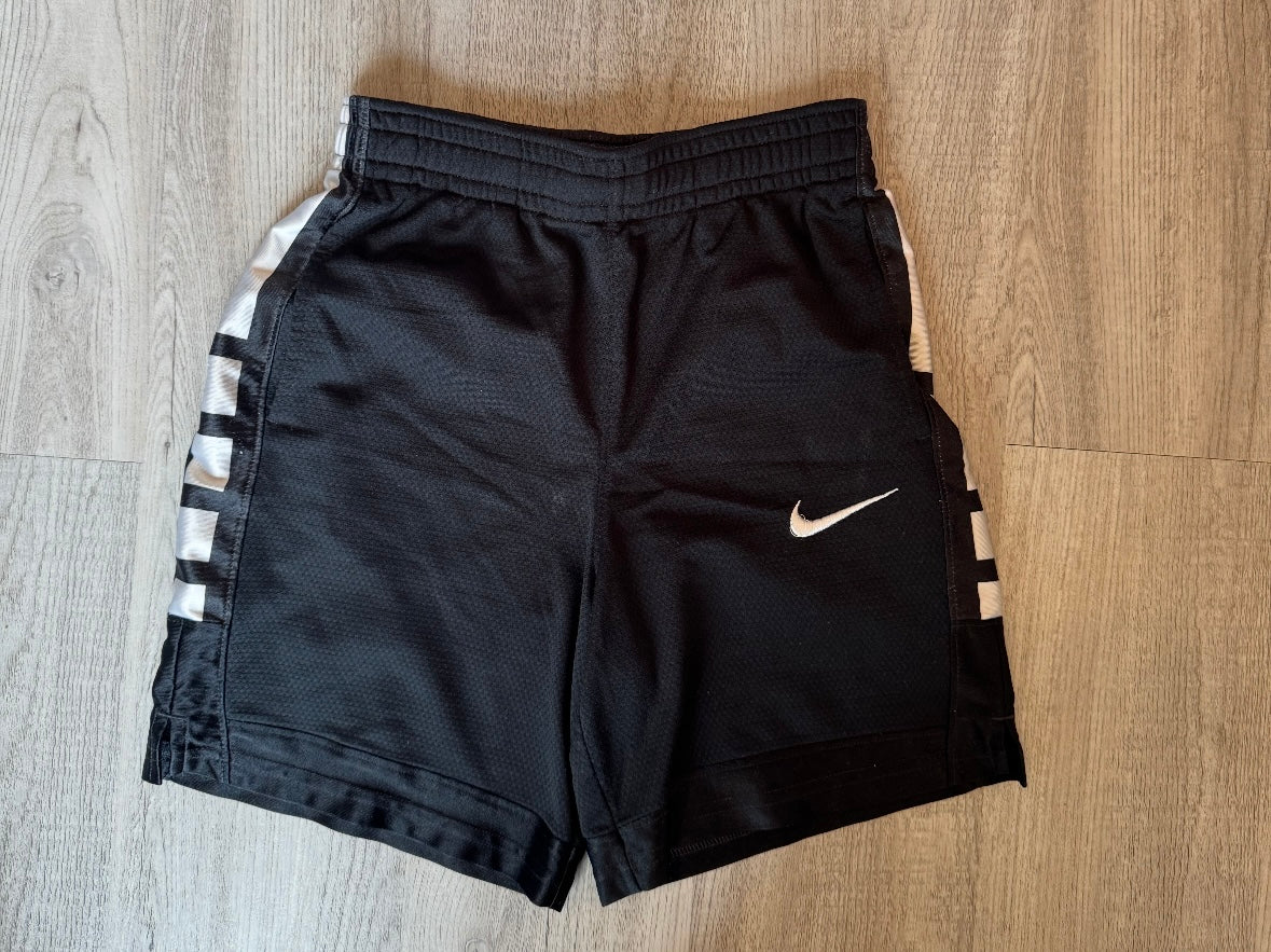 Nike Shorts Youth Size Medium Black