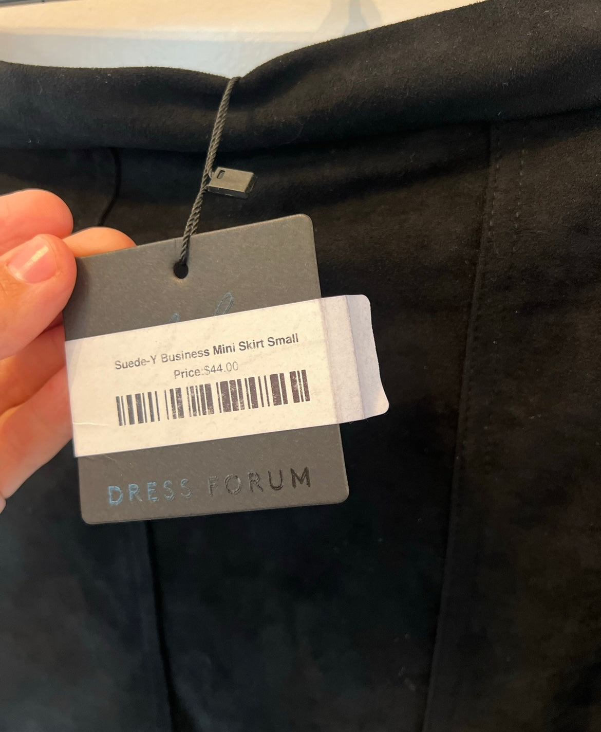 Dress Forum Suede Mini Skirt Women’s Small Black NWT