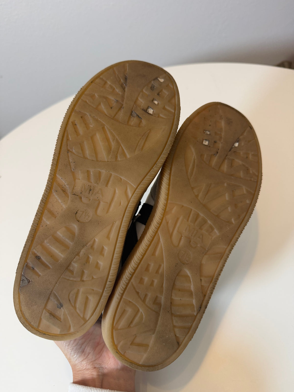 Women’s Mia Brand Shoes Size 7.5