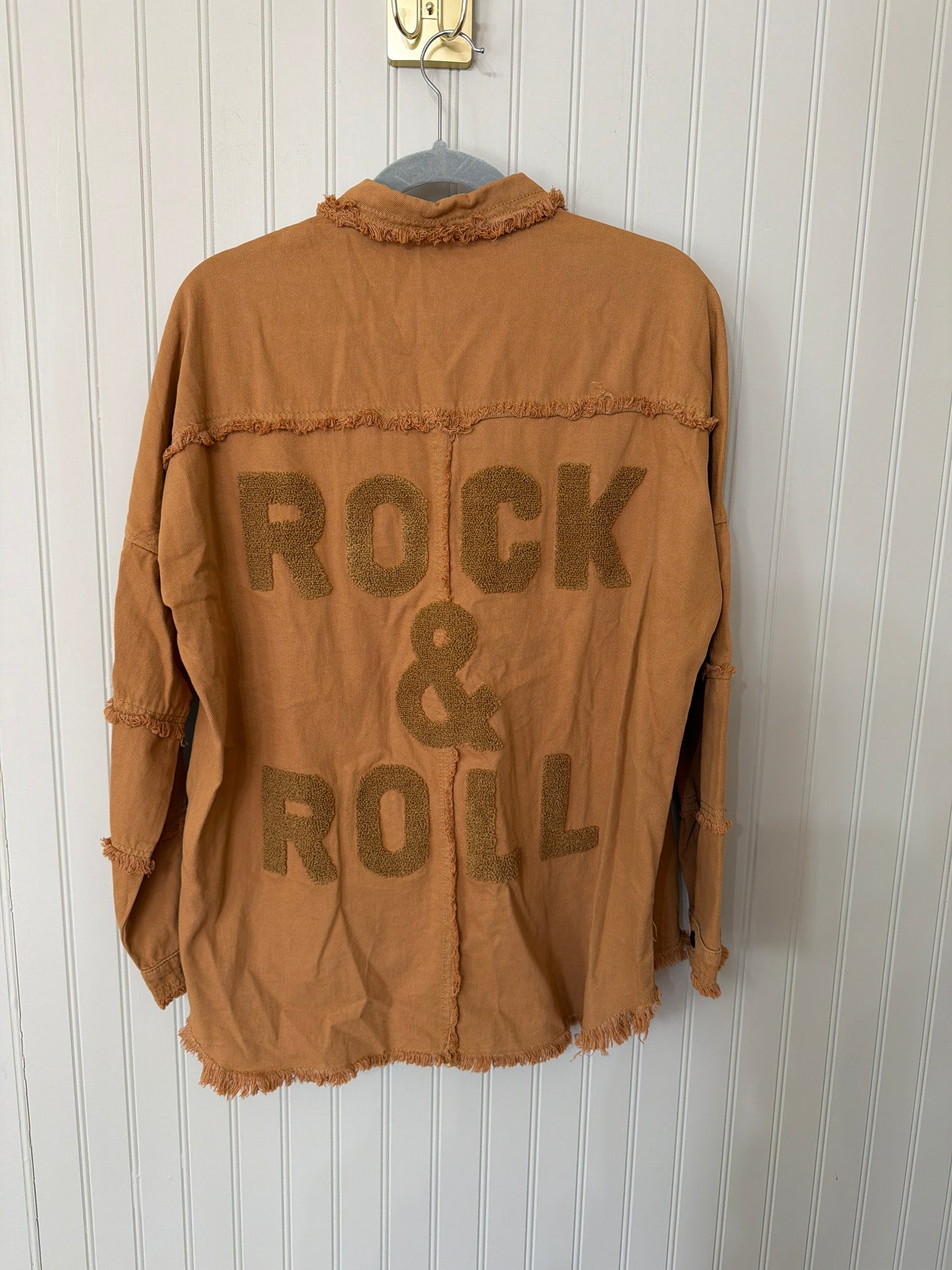 Rock & Roll Button Down Shirt Women’s Small Tan