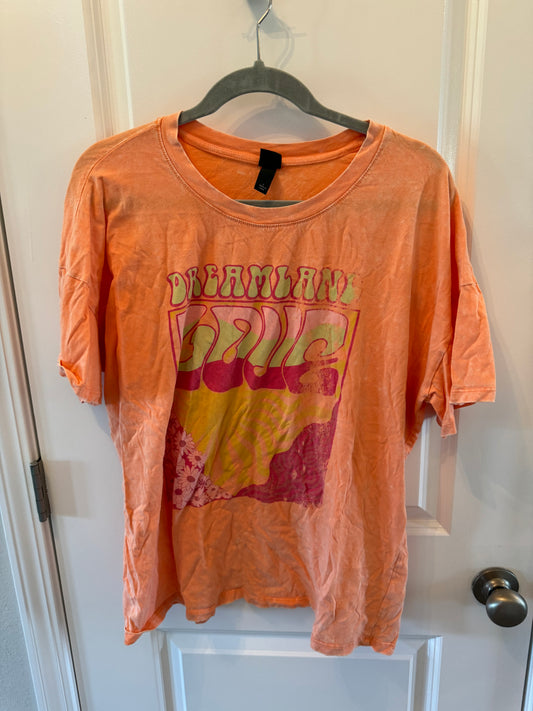 Wild Fable Graphic Tee Size Large