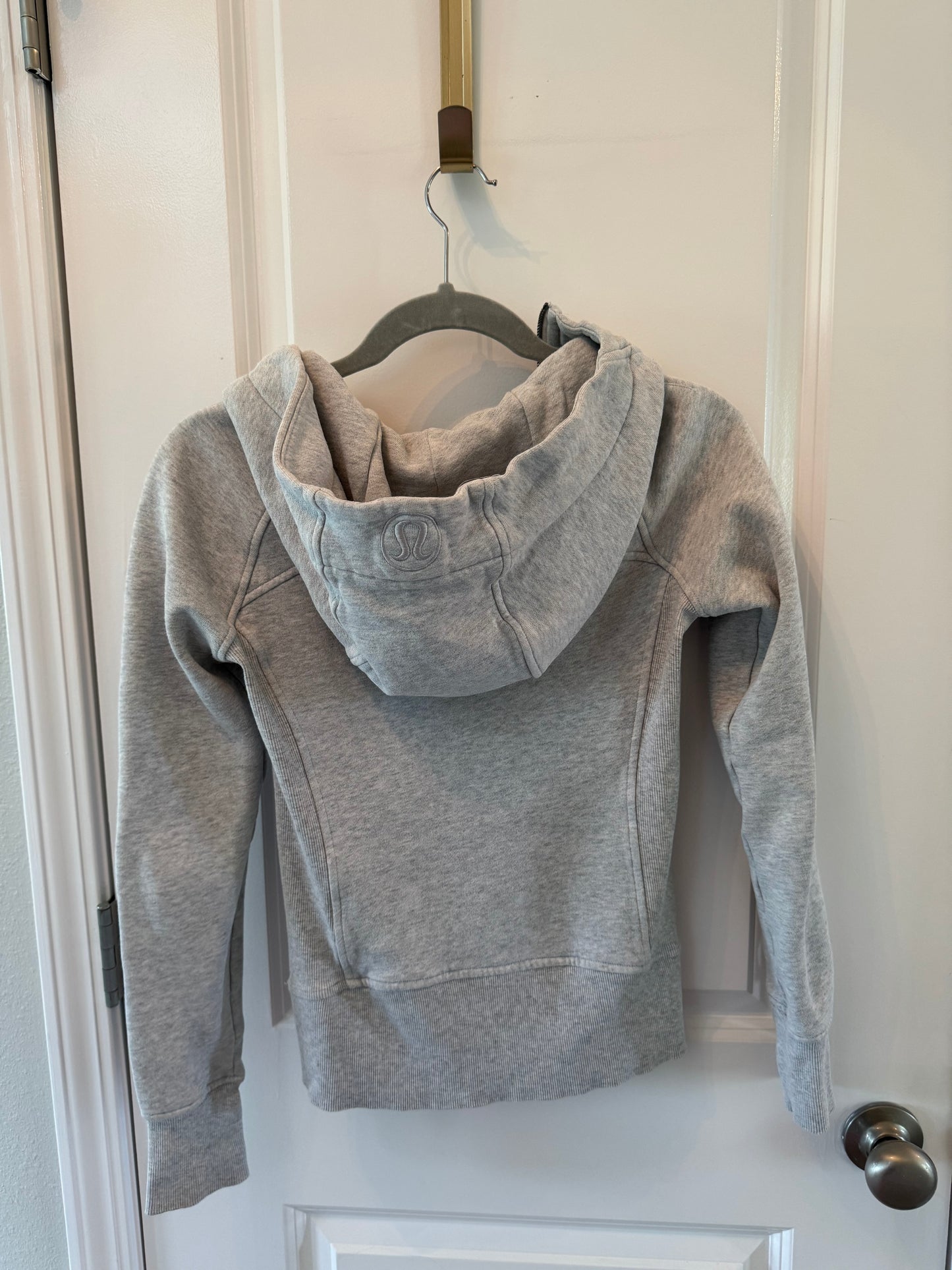 Lululemon Scuba Hooded Jacket Women’s Size 2 Heather Gray