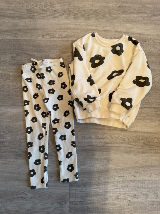Zara Floral Set Size 4/5 Years