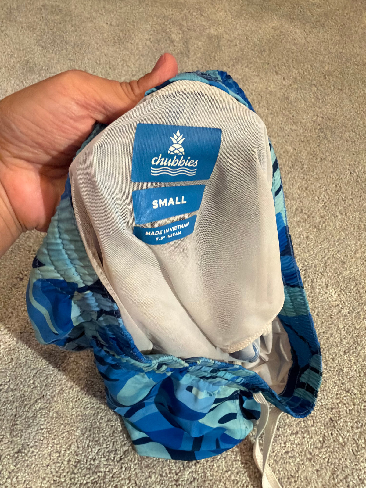 Chubbies Men’s swim trunks size small