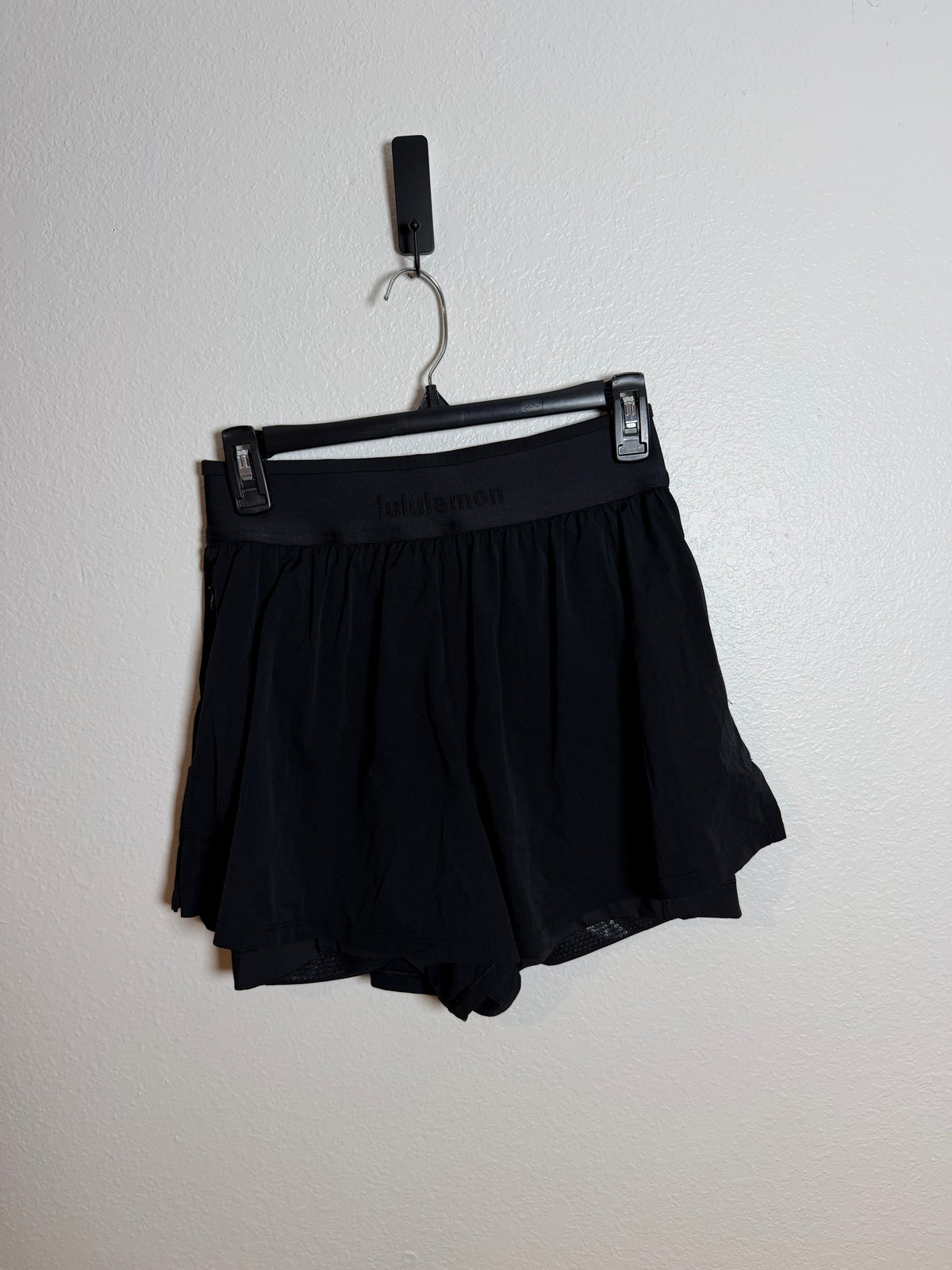 Lululemon Black Shorts Size Small
