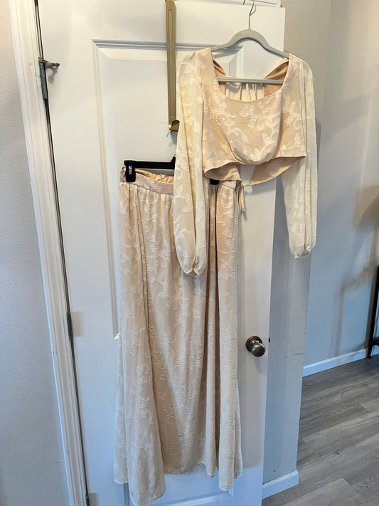 Floral Matching Set Maxi Skirt w Crop Top Women’s Size Large Cream