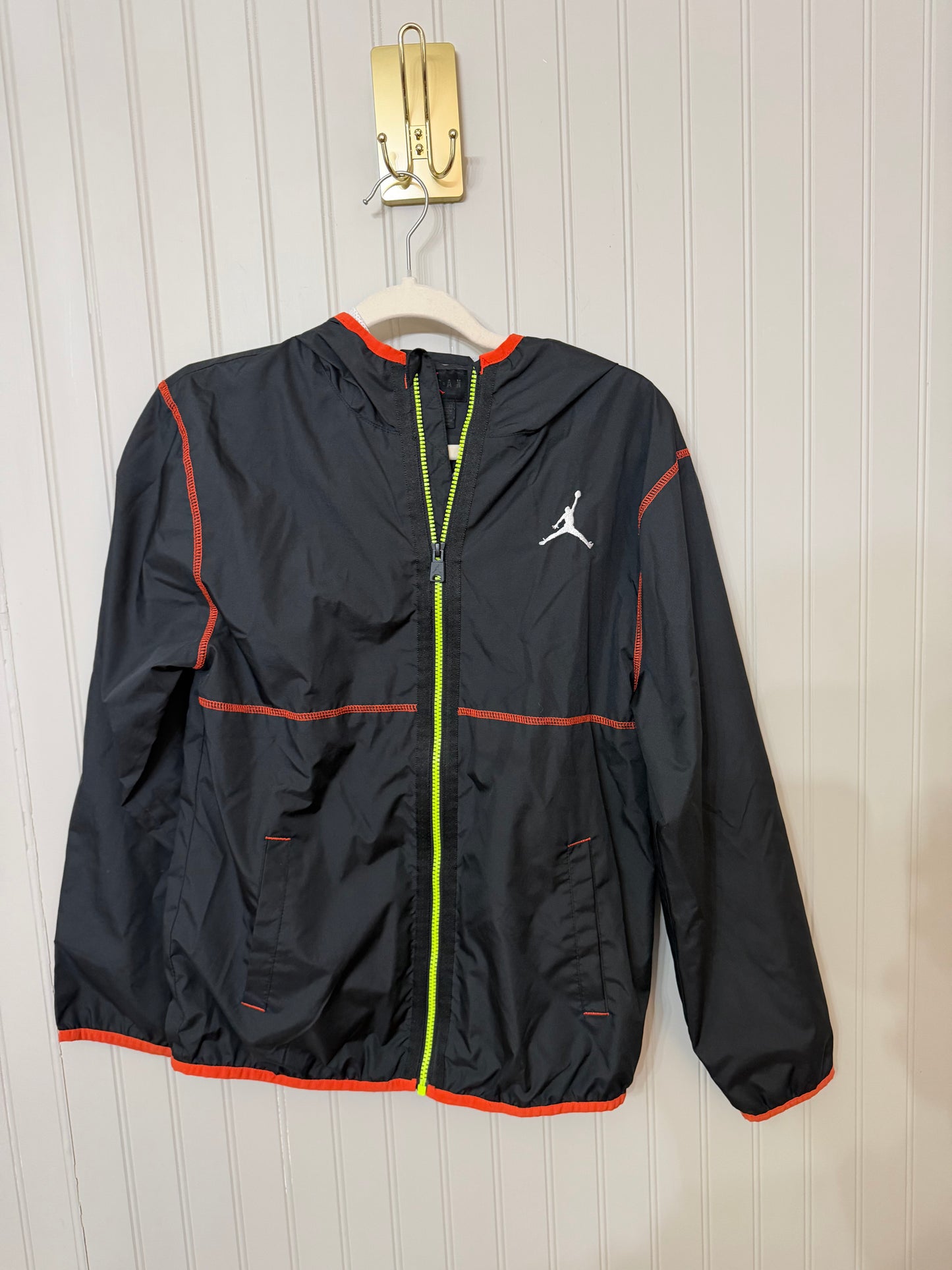Jordan Windbreaker Hooded Jacket Youth Size XL Black