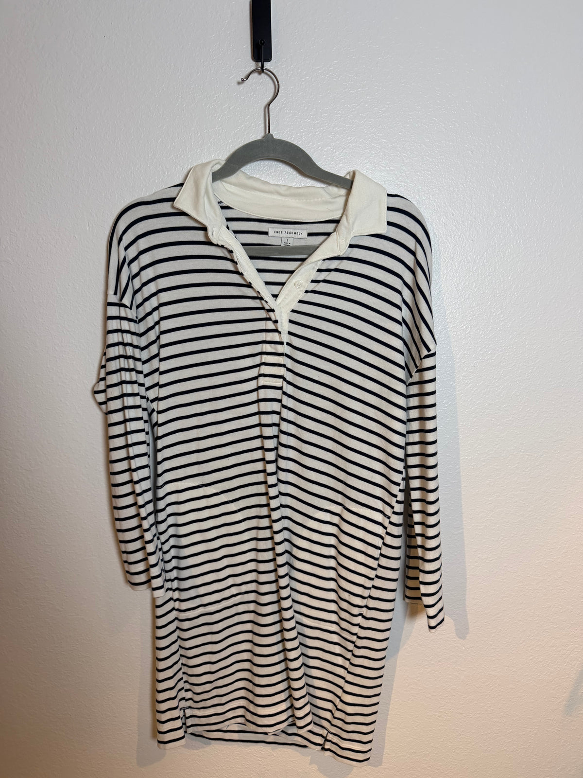 Free Assembly Navy Stripe Dress Size Small