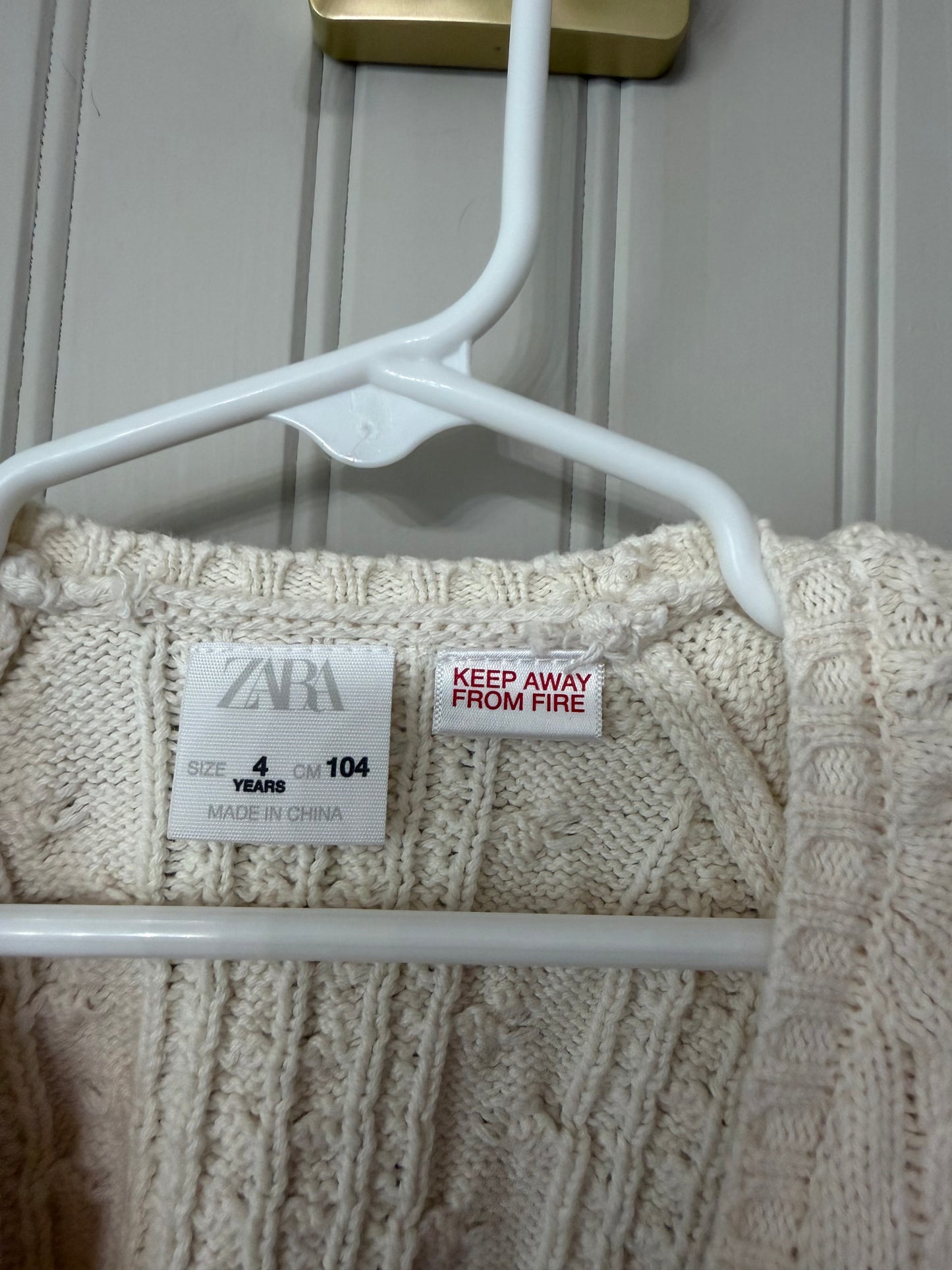 Zara Sweater w Bows Toddler Size 4 Years