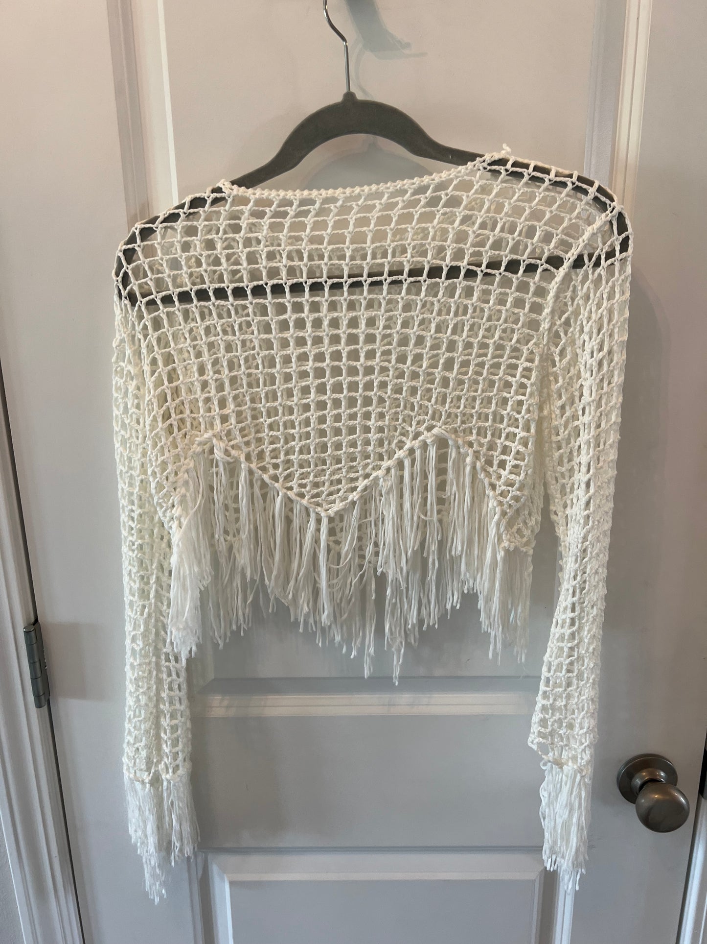 Swim Coverup Long Sleeve w Fringe Women’s Size XS 0-2 White