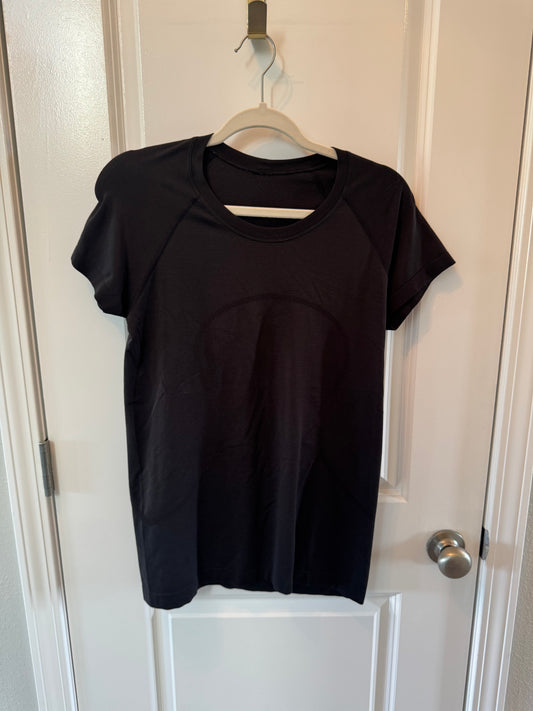 Lululemon Swiftly Black Tech Tee Size 8