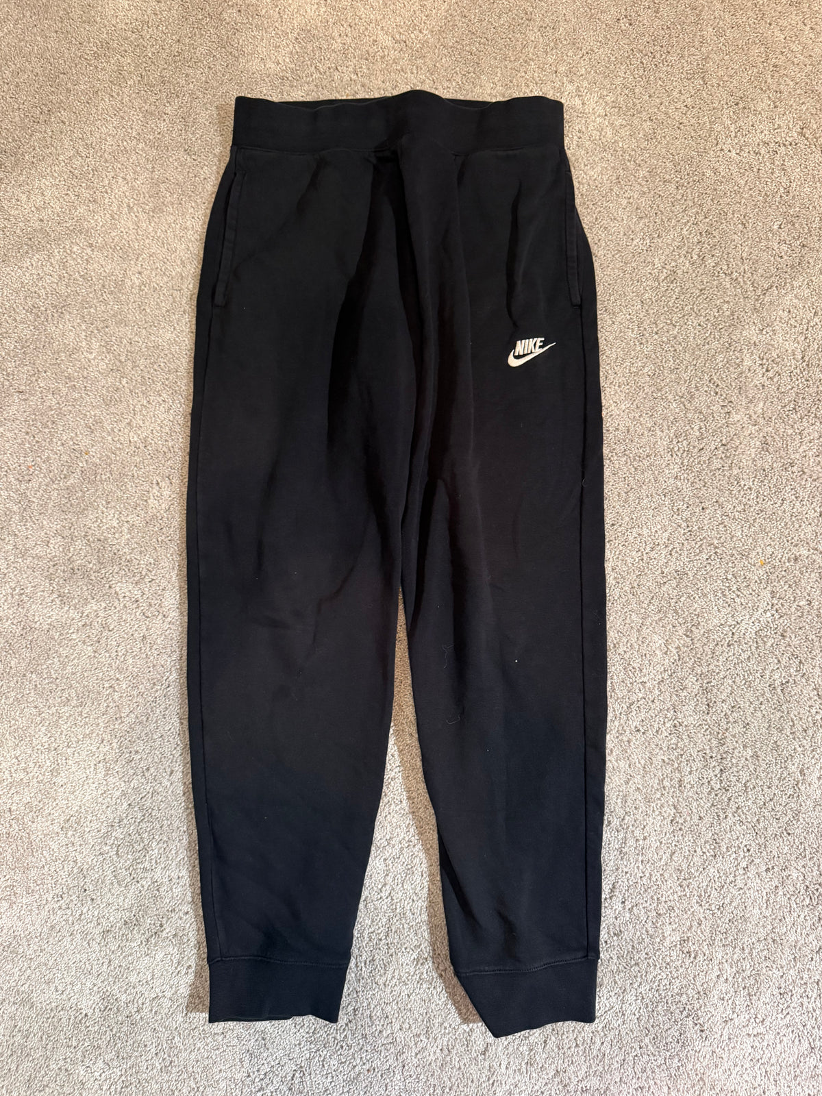 Nike Youth Joggers Size Xl