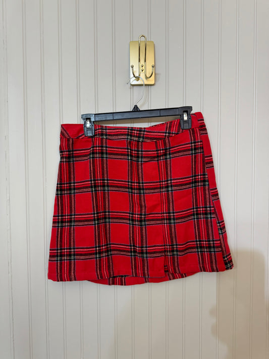 Women’s Plaid Skirt Size Large