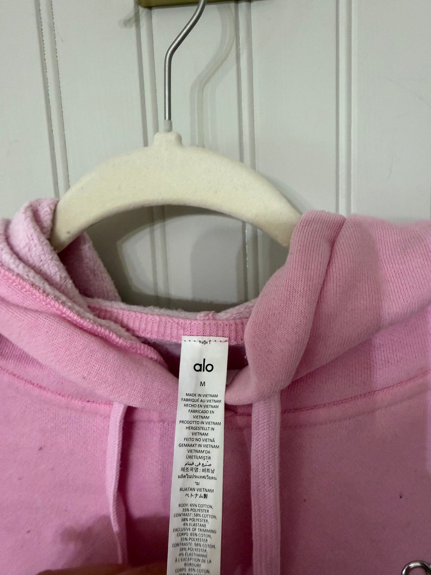 Alo Yoga Bubblegum Pink Hoodie Size Medium (please see description)