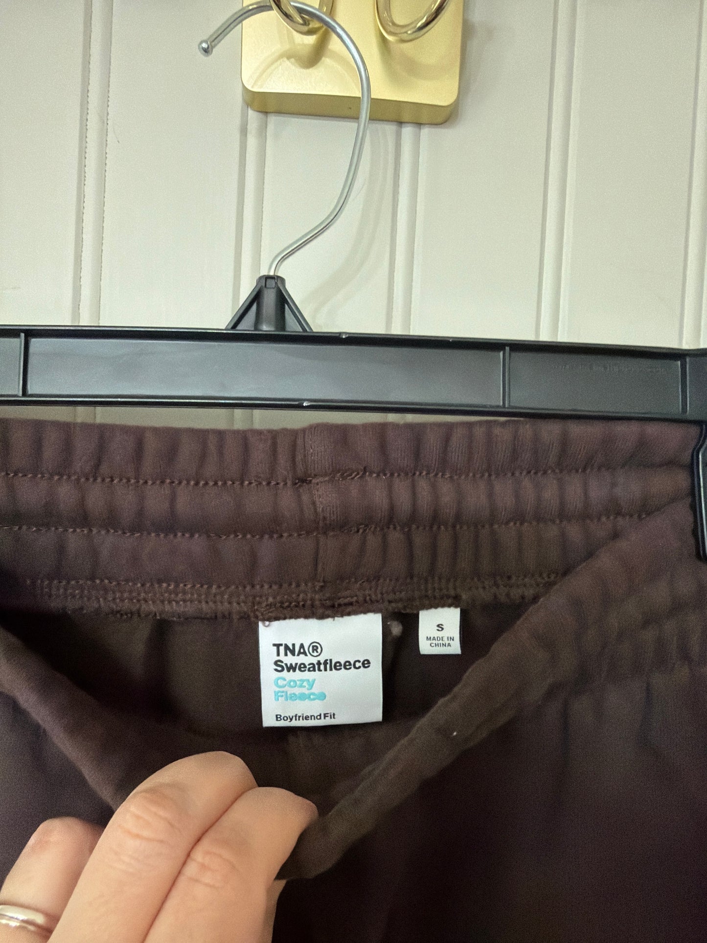 Aritzia TNA Boyfriend Sweatpants Women’s Small Brown