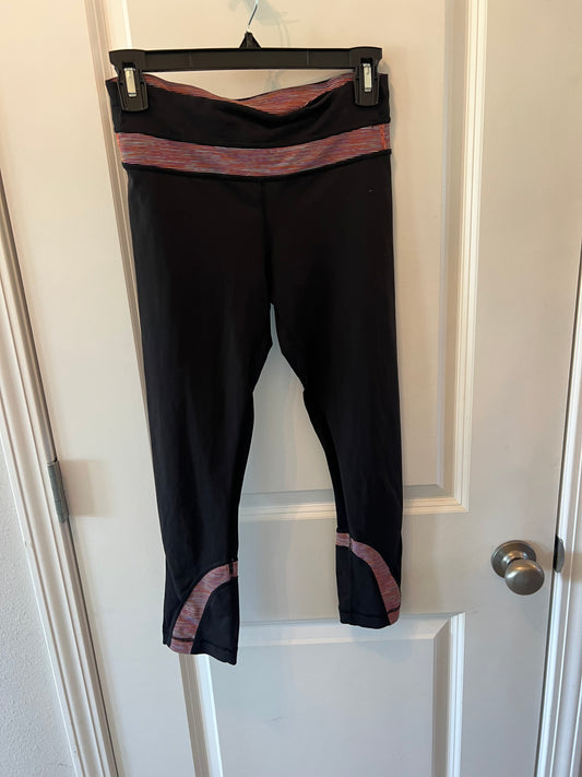 Lululemon Women’s Cropped Leggings Size 4 (Small) Black