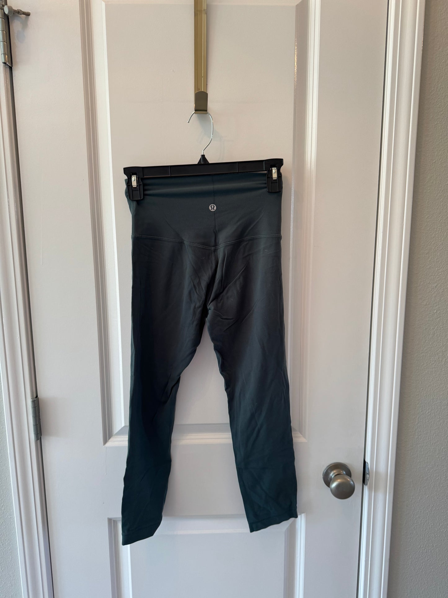 Lululemon Align Crop 21in Leggings Women’s Size 4 Dark Gray