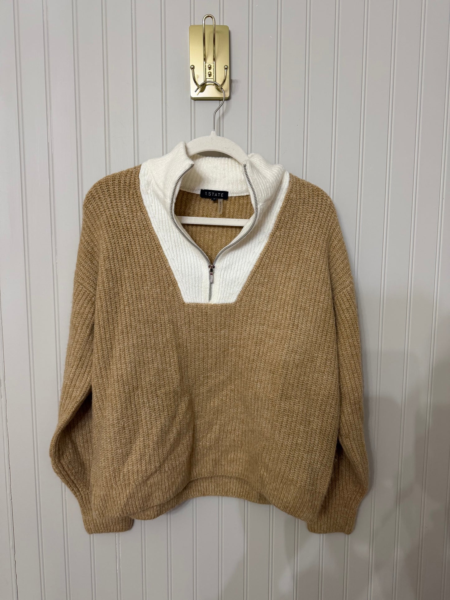 1 State Women’s Sweater Size Medium