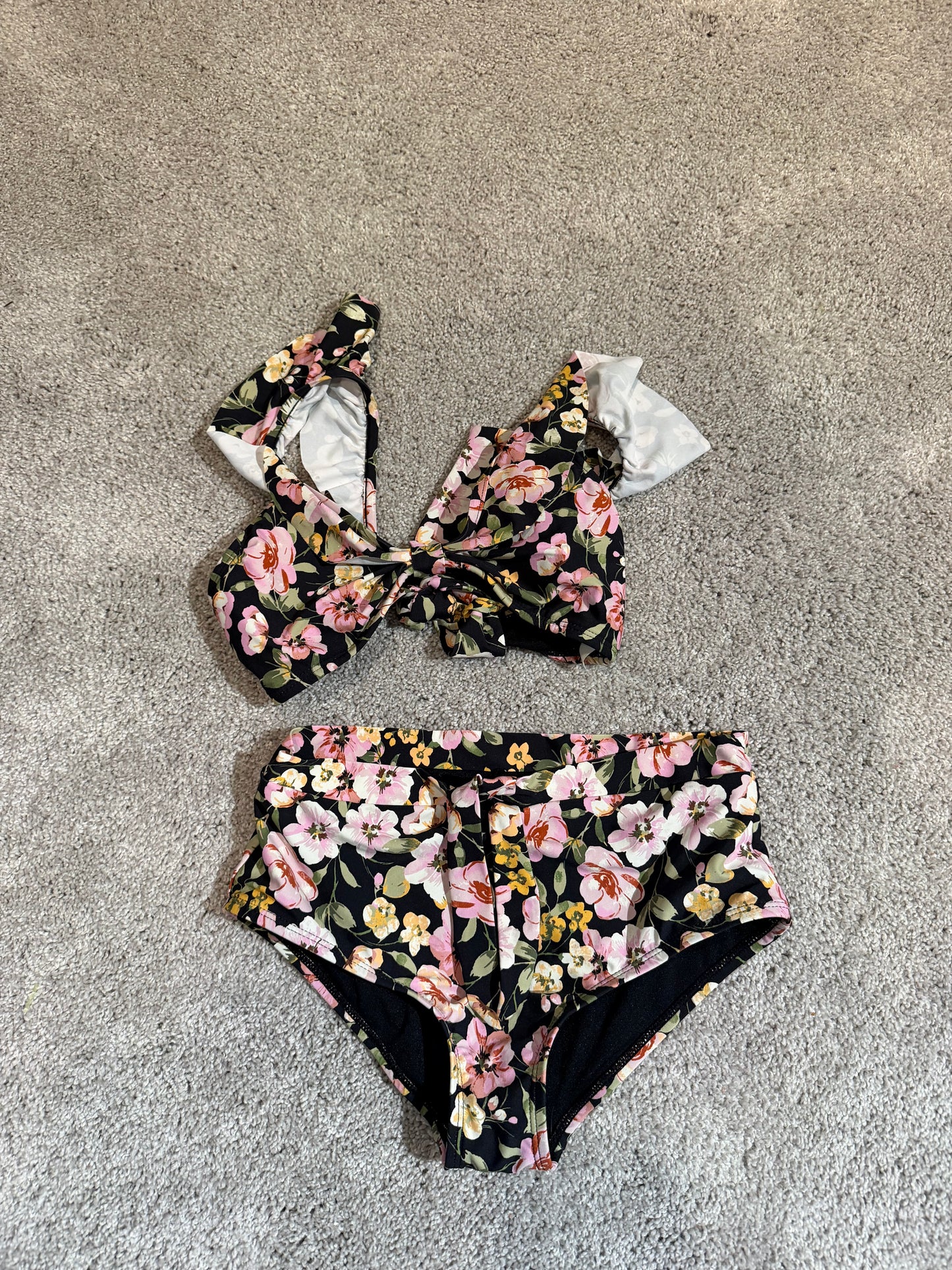 GB Girls Swimsuit Girl’s Size 12 NWT