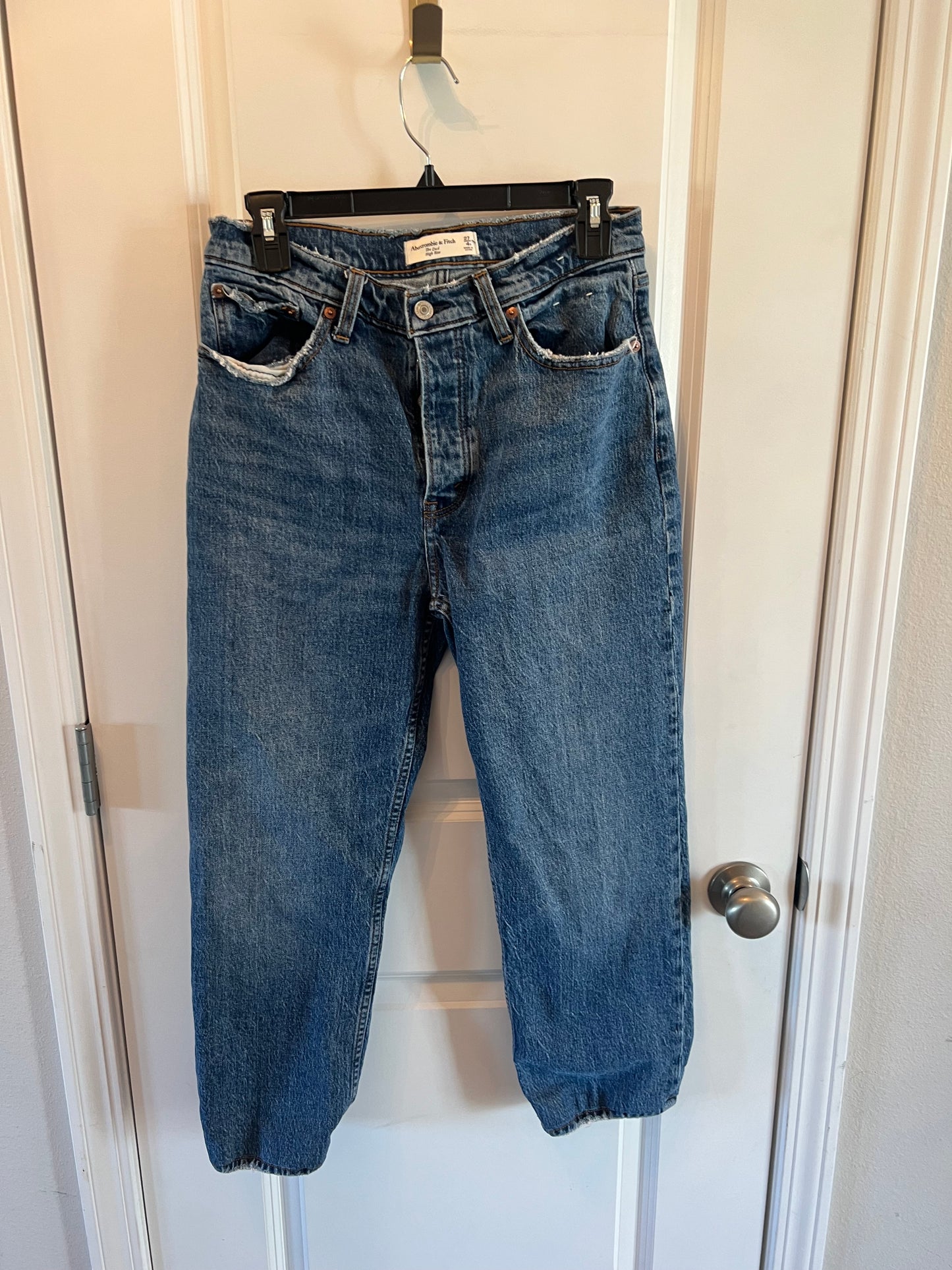 Abercrombie & Fitch The Dad High Rise Jeans Women’s Size 4/27 Reg