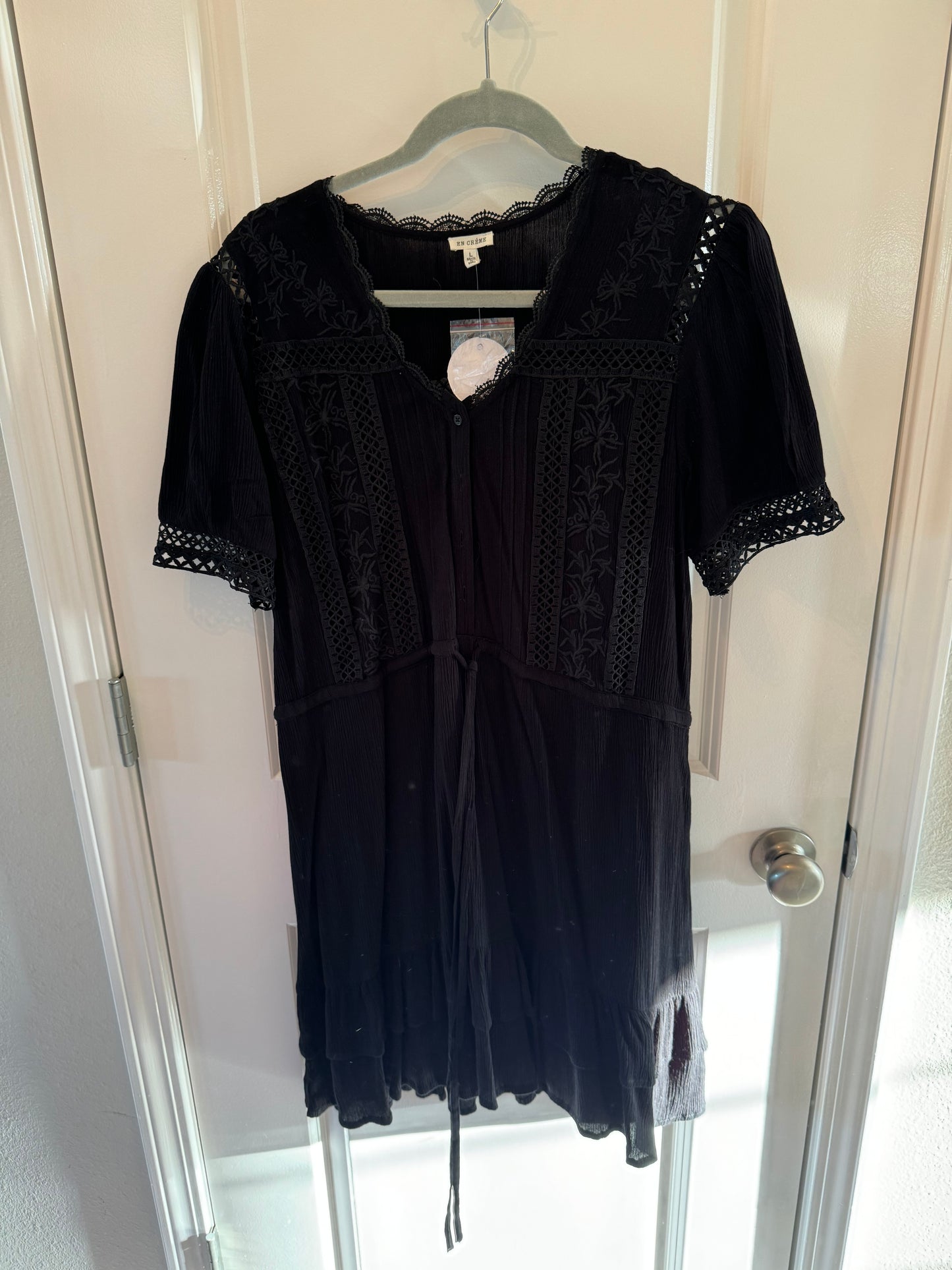 En Creme Black Romper Size Large