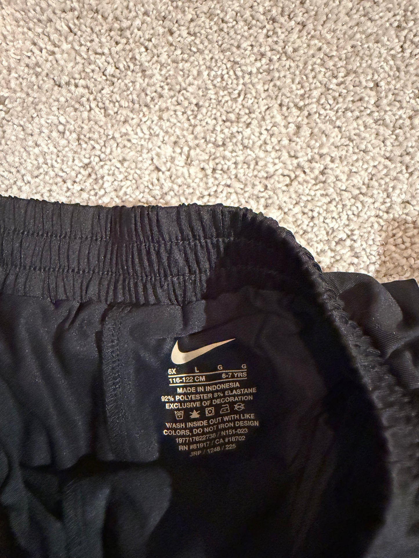 Nike Active Shorts Girl’s Size 6X (Large) Black