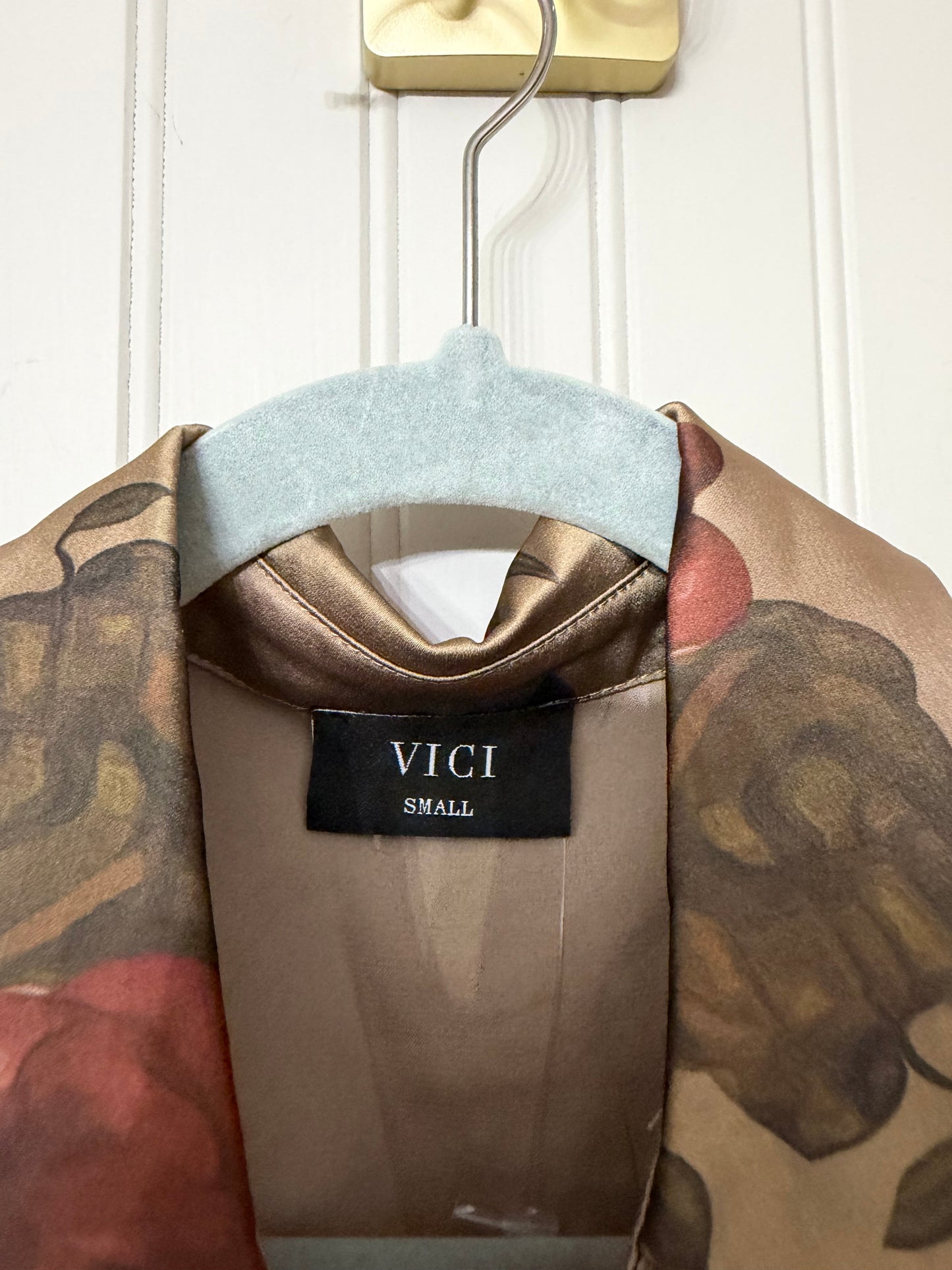 Vici Floral Dress Women’s Small