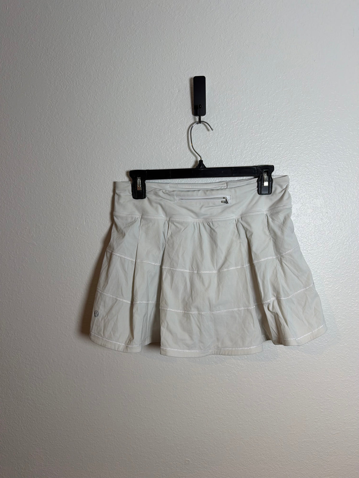 Lululemon White Skirt Size 6