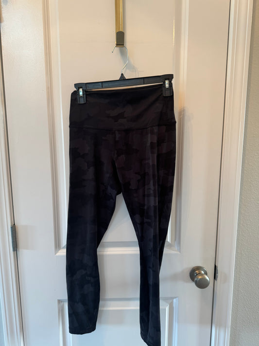 Lululemon Camouflage Leggings Women’s Size 6 Black