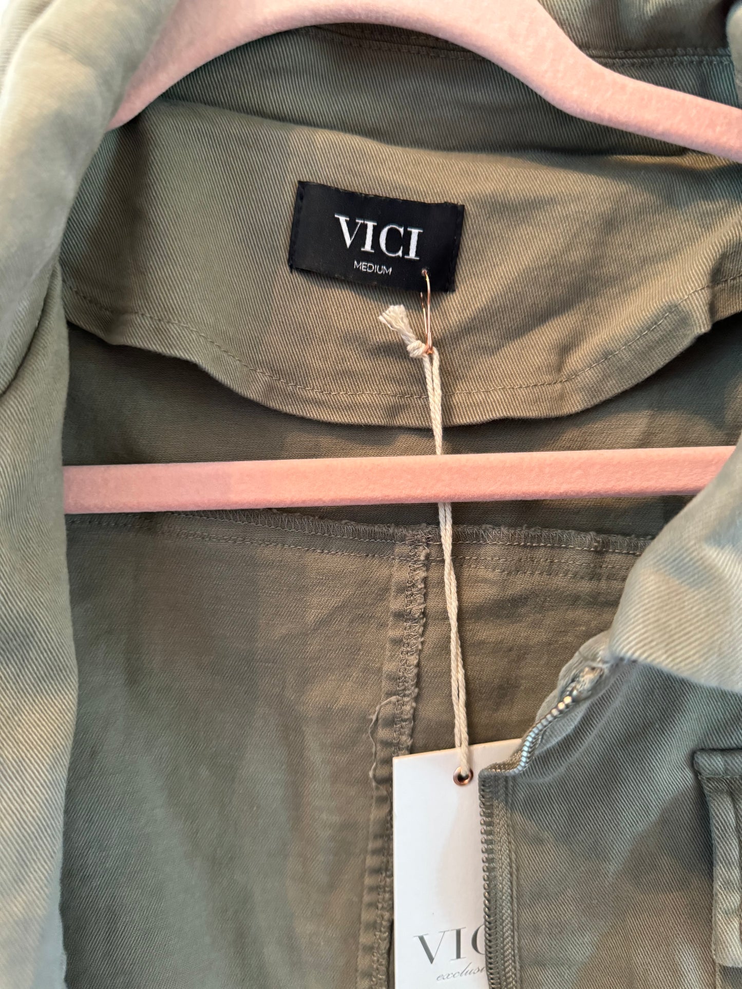 Vici Green Jacket Size Medium