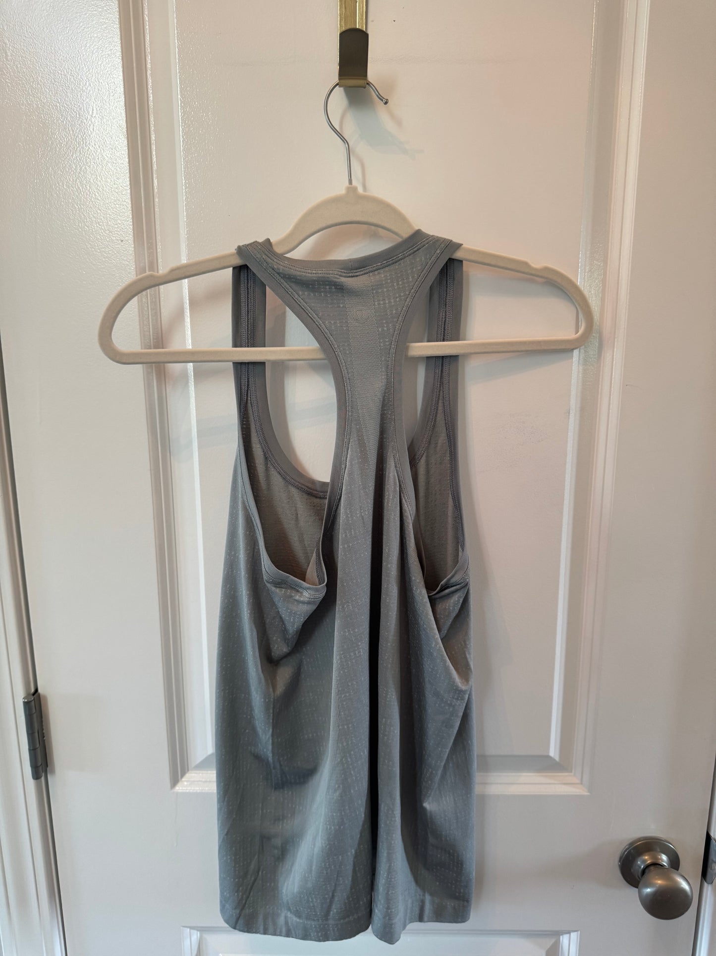 Lululemon Active Tank Women’s Size 8 Gray