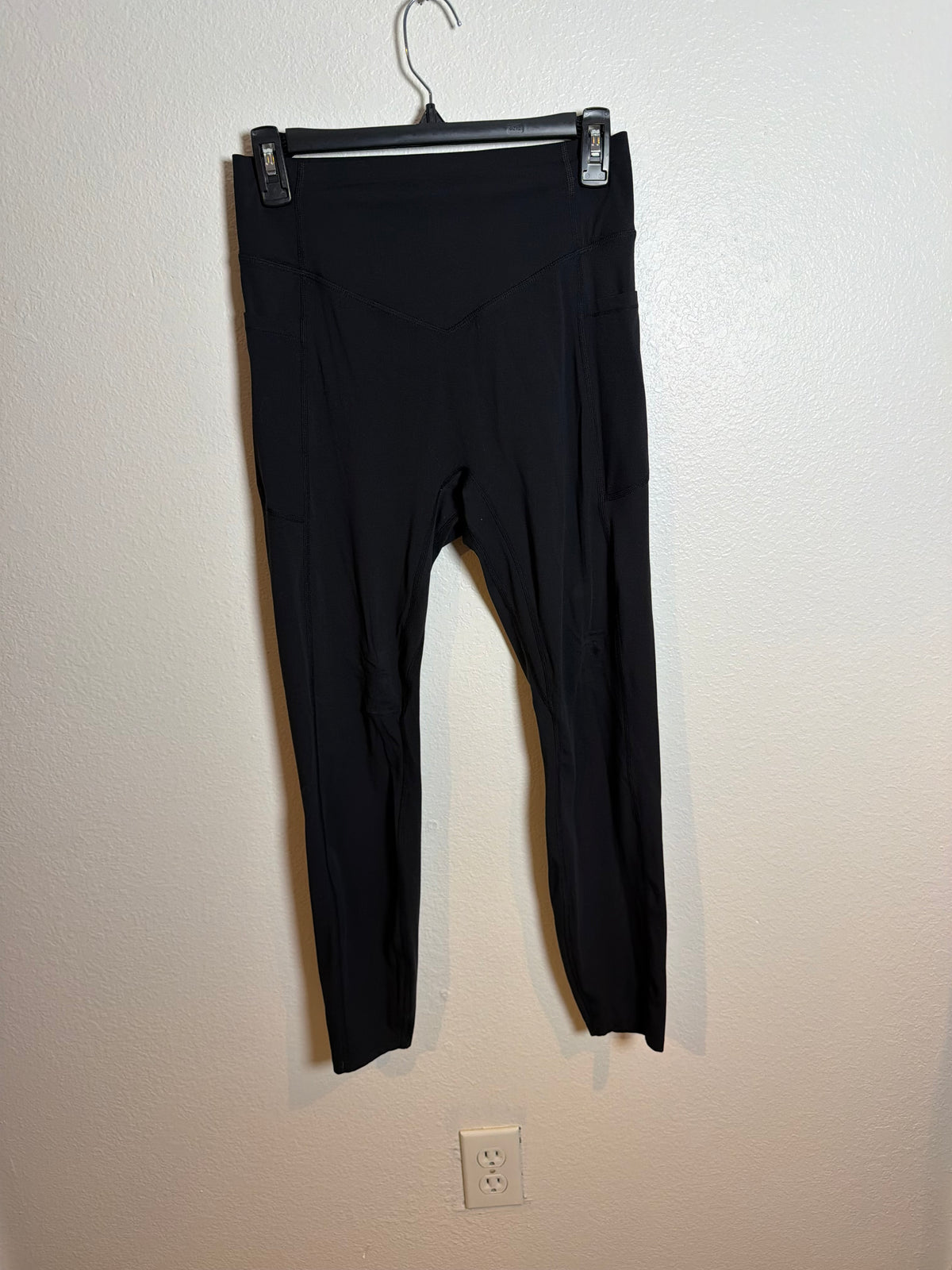 Black Halara Leggings Size Medium