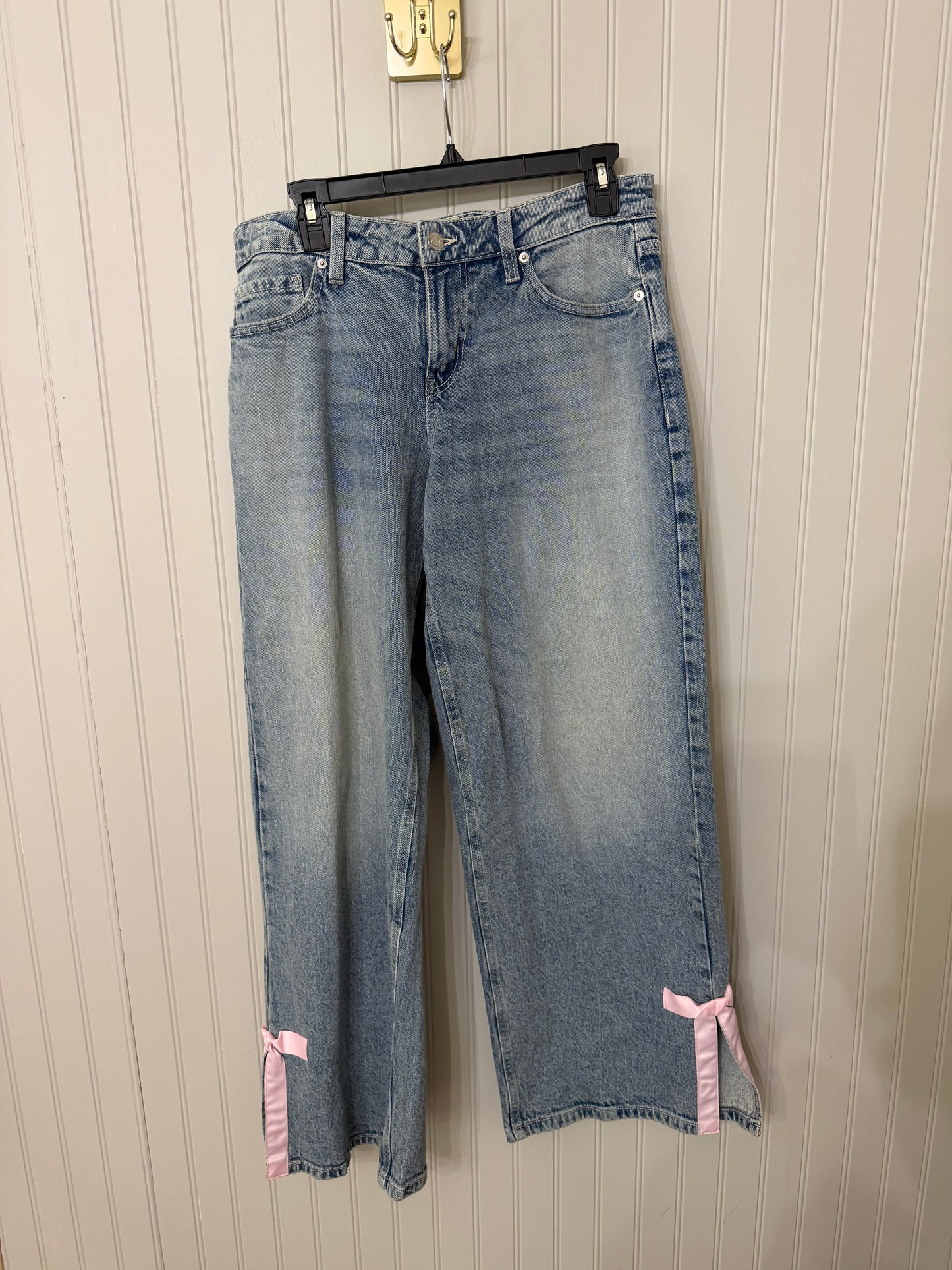 Wide Leg Jeans w Bows Women’s Size 6