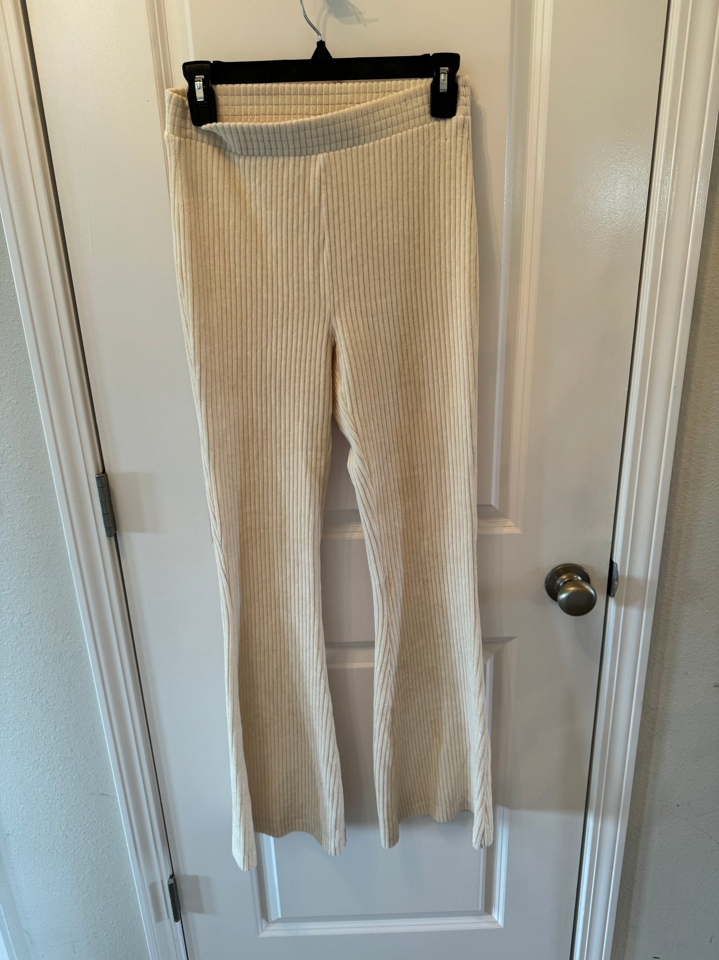 Aerie Waffle Knit Flare Leggings Women’s Size Small Regular Cream