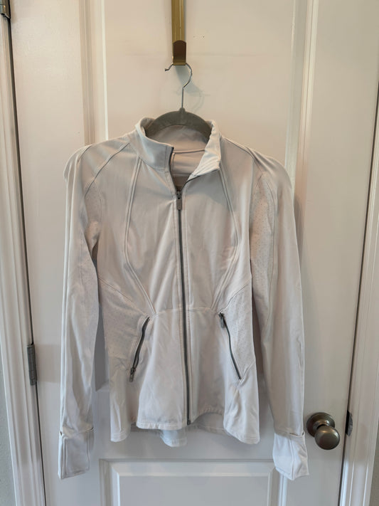 Lululemon Jacket Women’s Size 6 (black stain on sleeve as shown)
