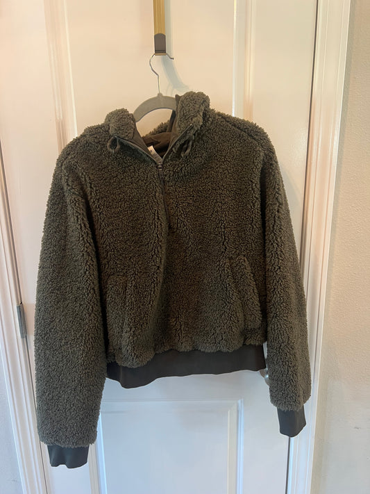 Lululemon Quarter Zip Sherpa Pullover Women’s Size 10 (Medium) Olive Green
