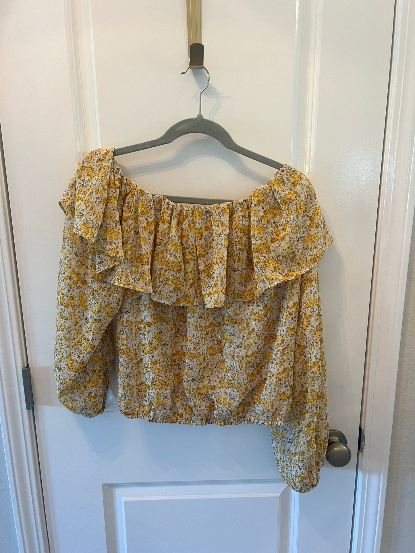 ASTR The Label Off The Shoulder Floral Peasant Top Women’s Size Large Yellow