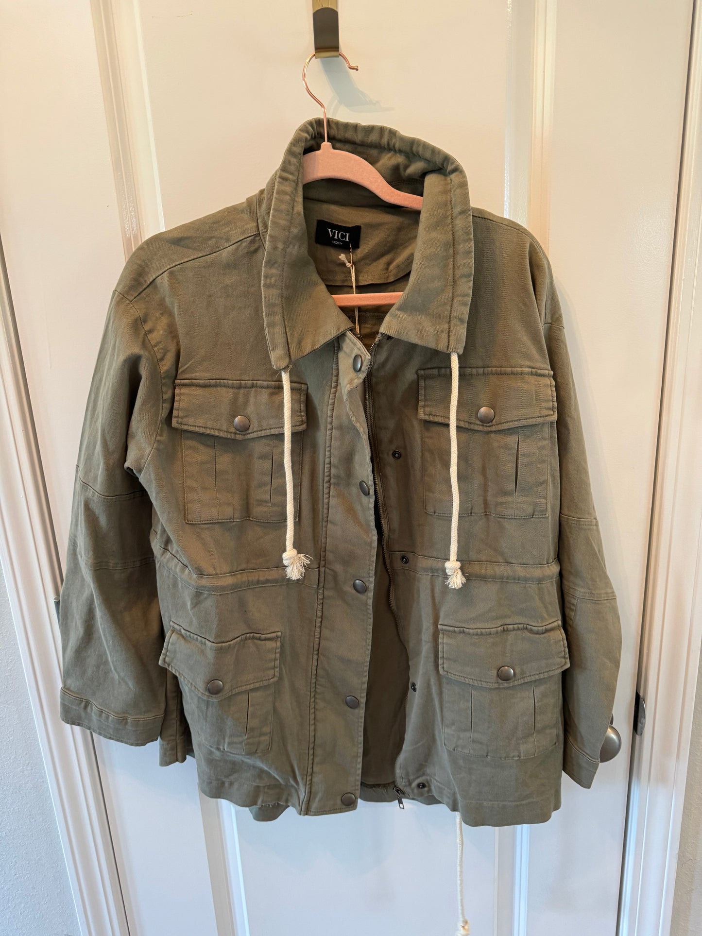 Vici Green Jacket Size Medium