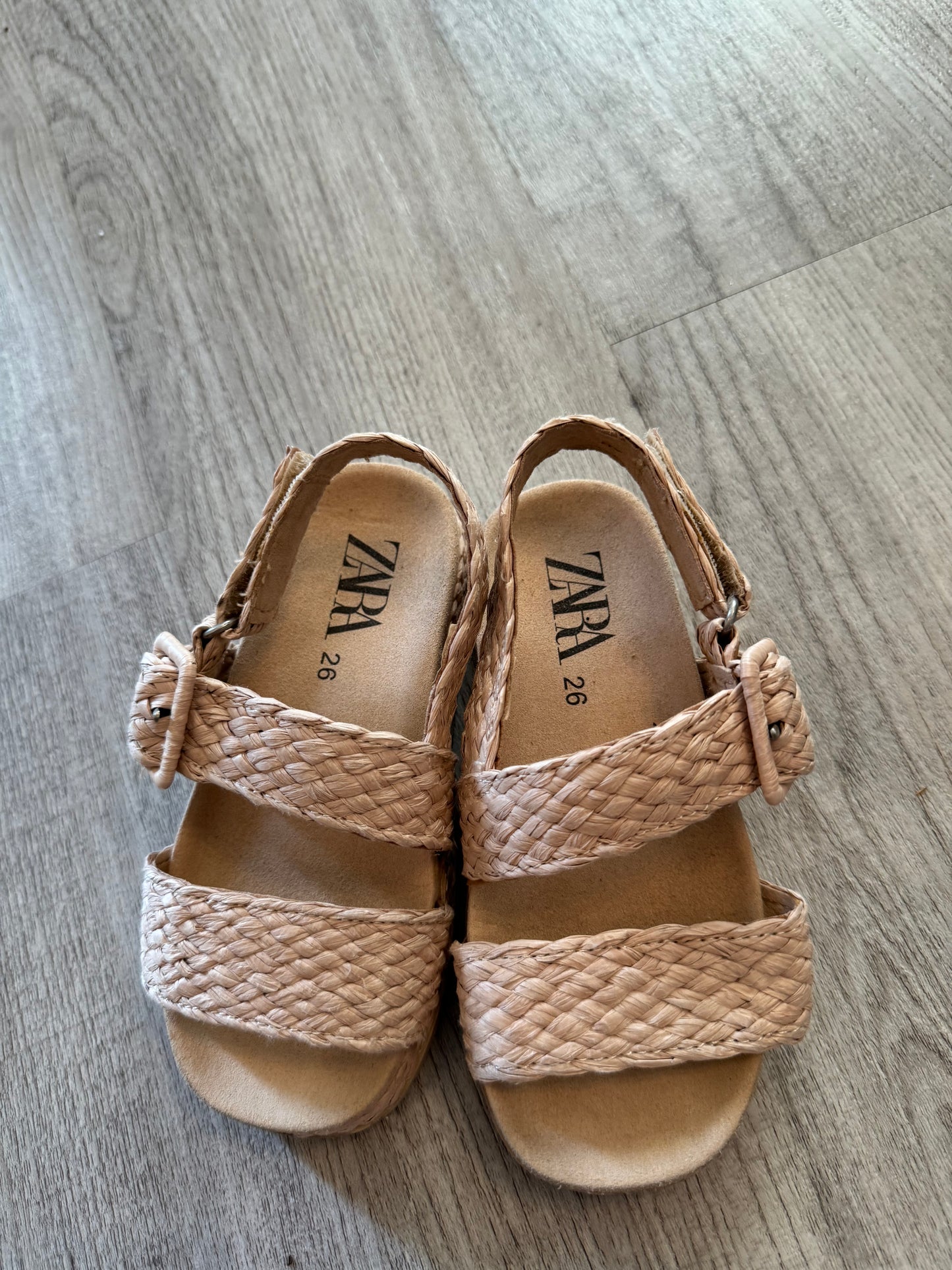 Zara Girls Sandals Size 26 (us 8)